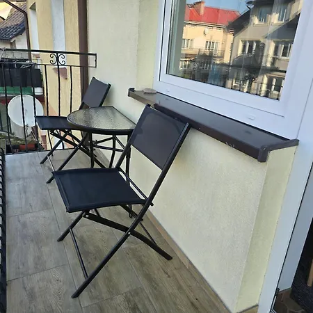 Olivia Alloggio in famiglia *