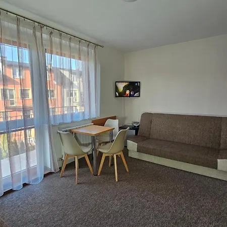 Dom Wczasowy Olivia Homestay *